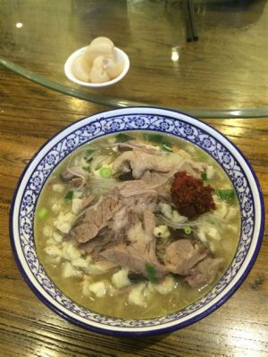  Cangzhou Pao Mo: Kann diese köstliche Suppe mit ihren saftigen Laibchen wirklich den Magen glücklich machen?