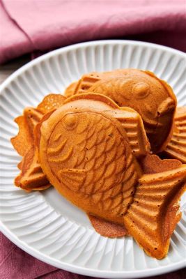  Taiyaki: Genießen Sie den süßen Genuss von gebratenem Fischgebäck mit einer Füllung aus köstlichem roten Bohnenpüree!